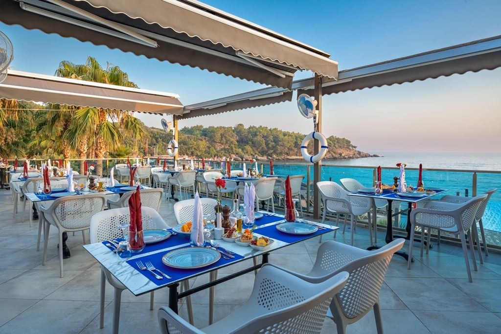 restaurants-sunset-a-la-carte-restaurant