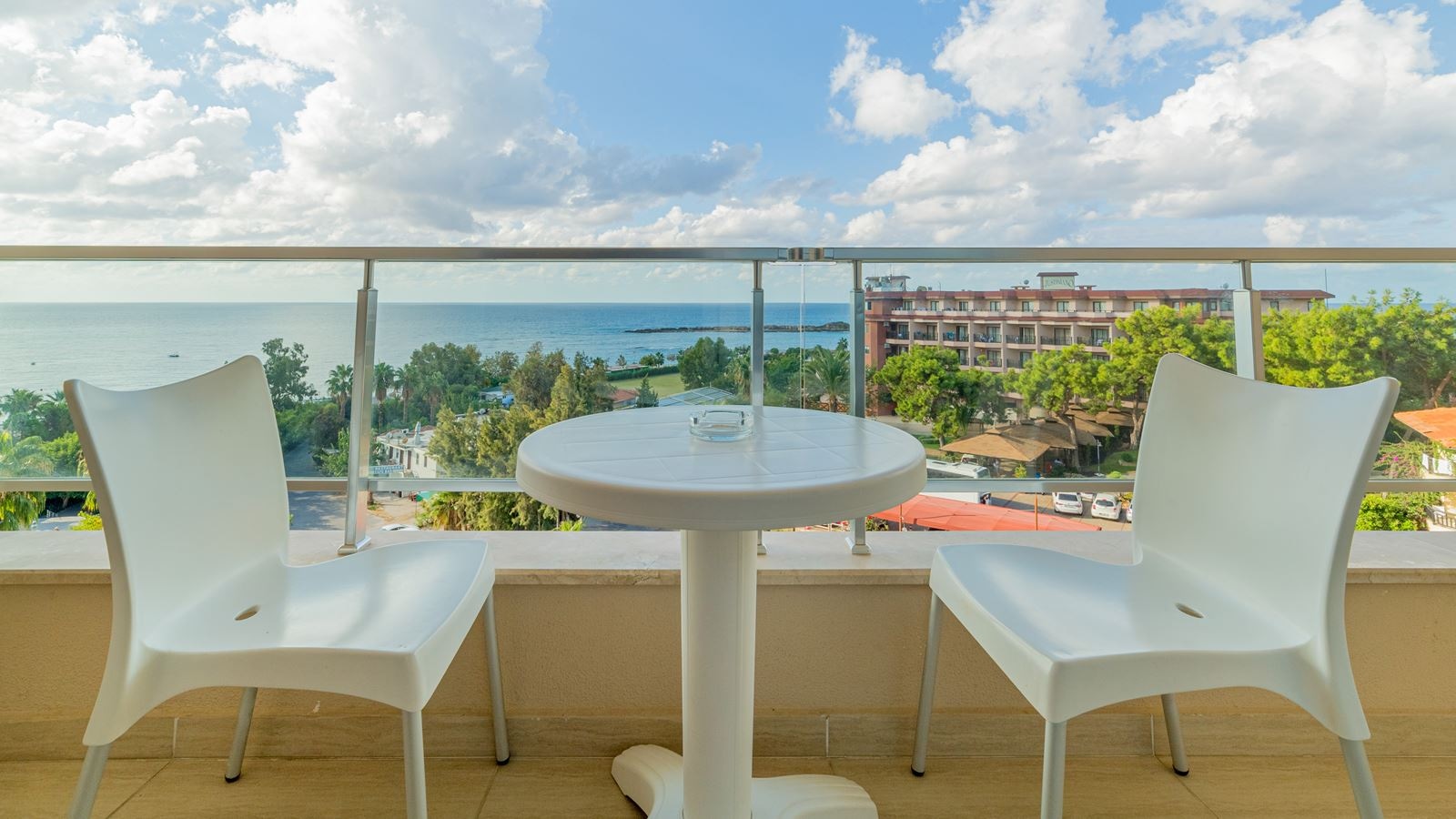 rooms-moonlight-block-standard-sea-view