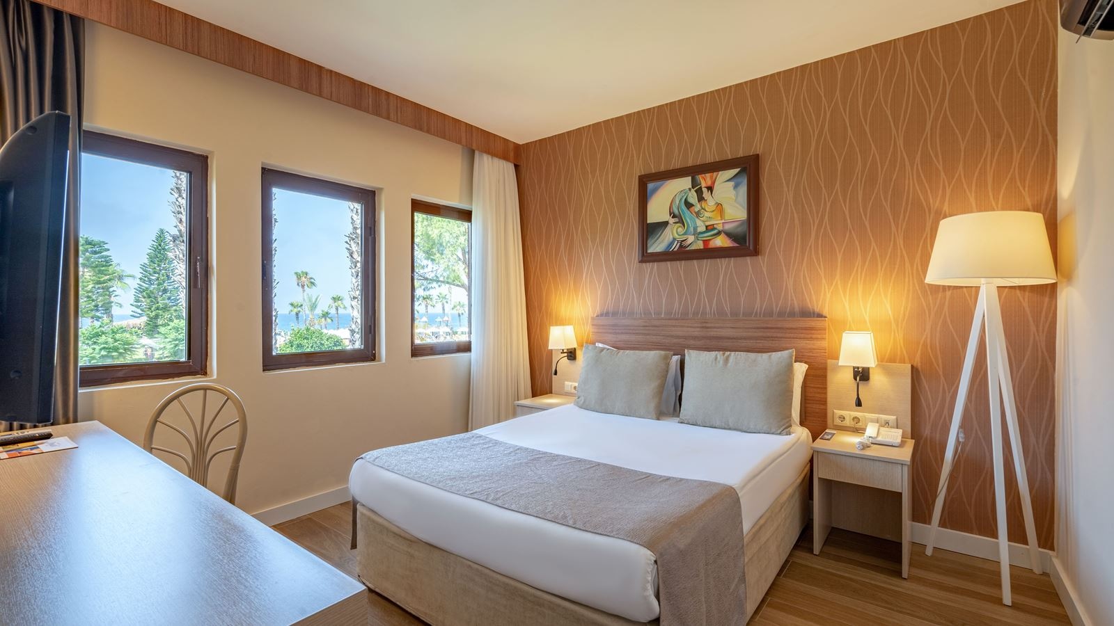 rooms-family-room-2-bedrooms