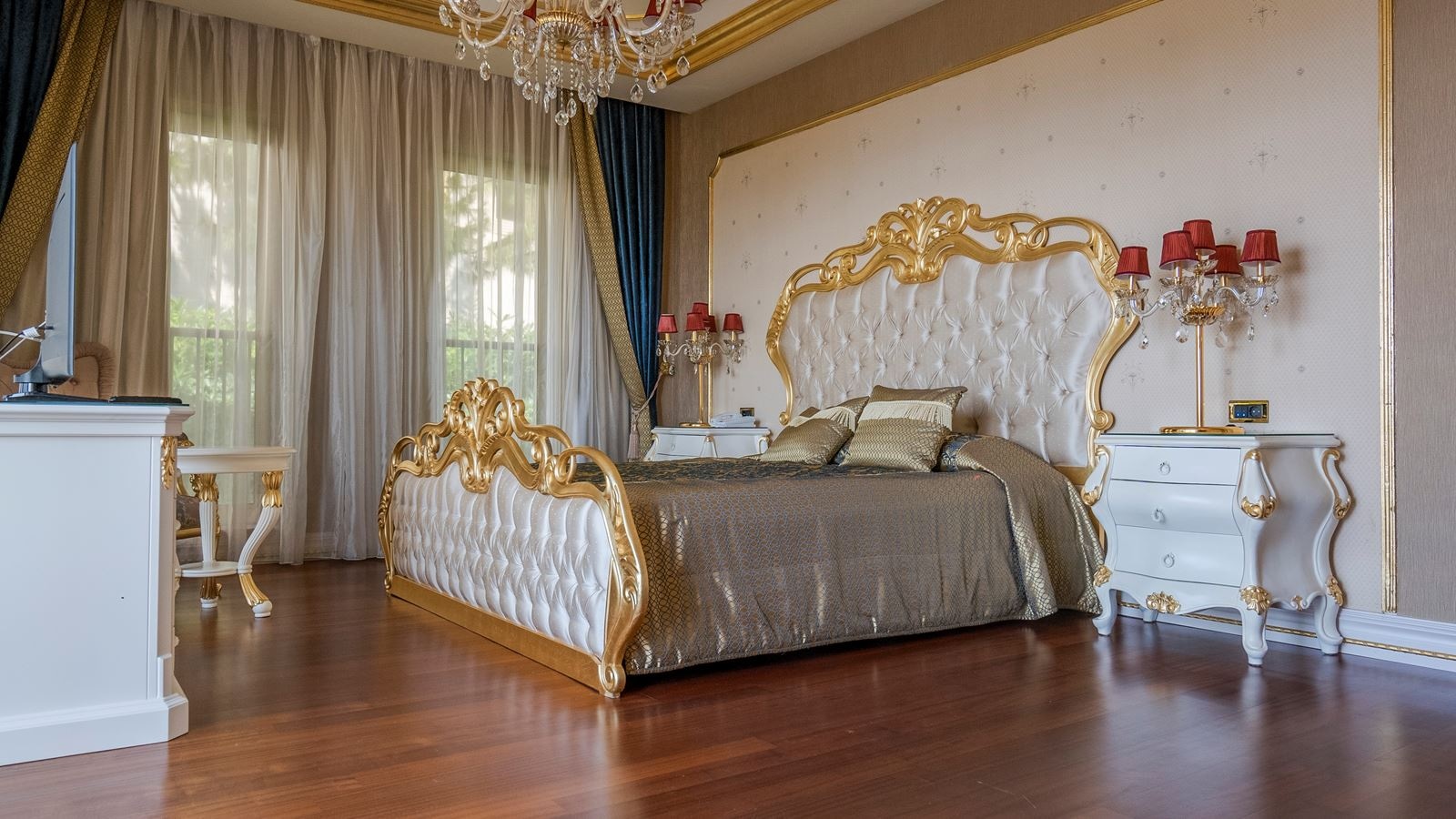 rooms-studio-garden-view