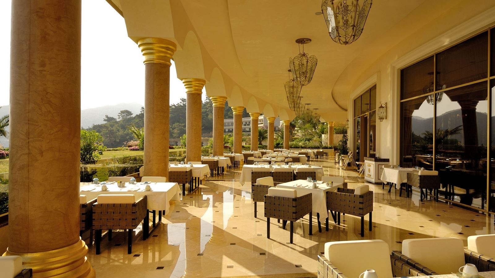 restaurants-main-restaurant