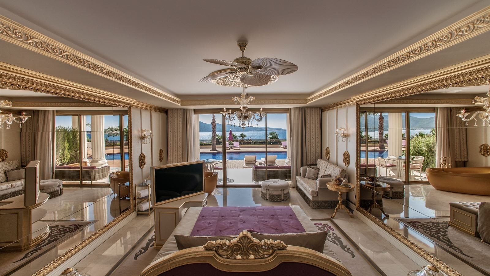 rooms-deluxe-swimup-sea-view