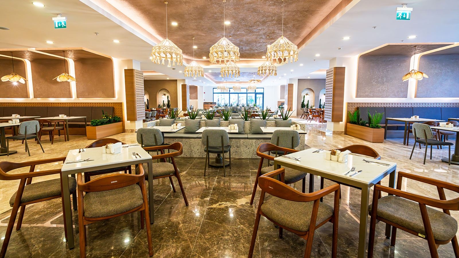 restaurants-sirius-restauran