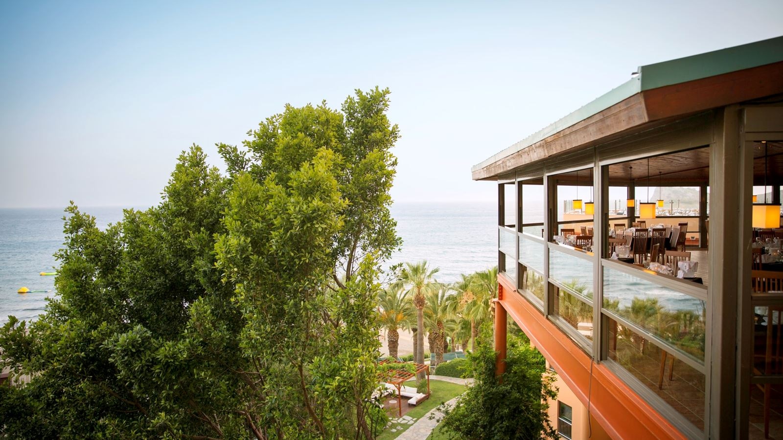 restaurants-restaurants