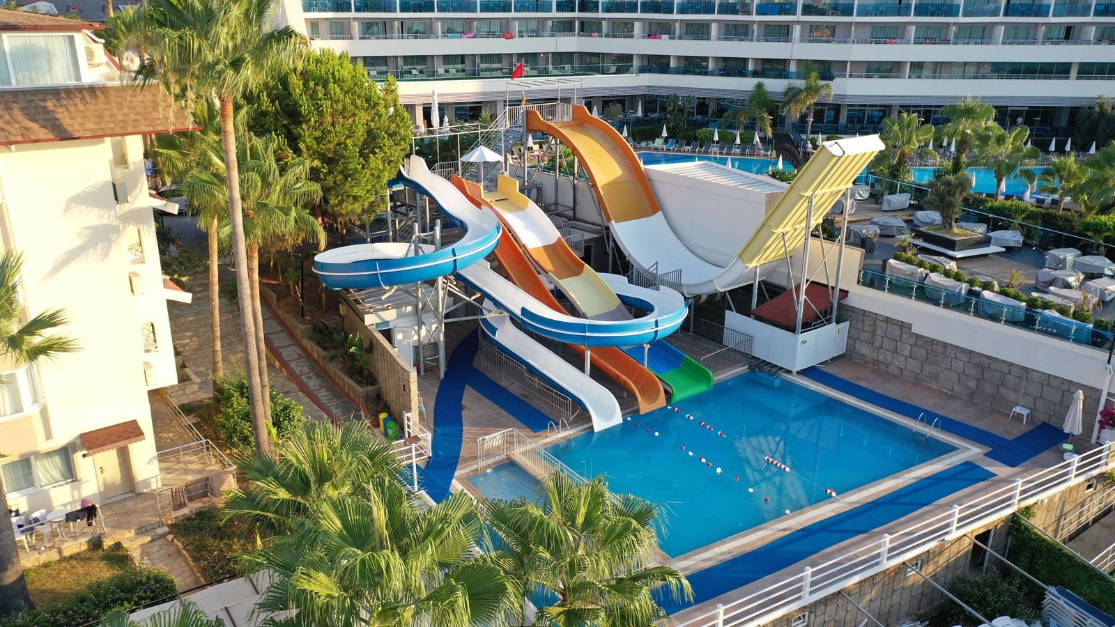 water-park-water-park