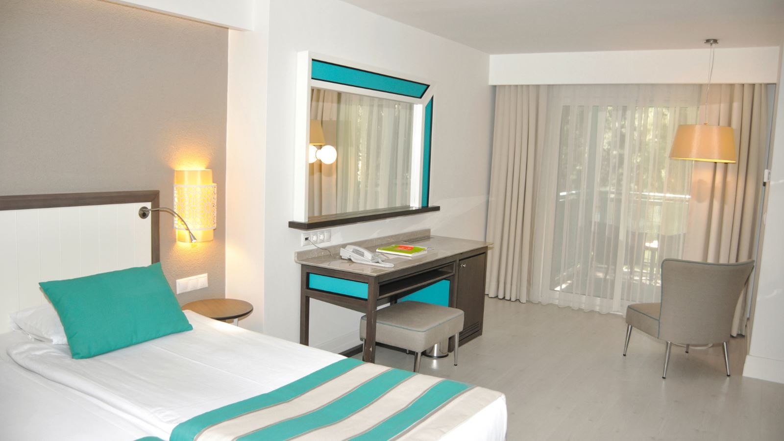 rooms-double-room-classic-dbl1