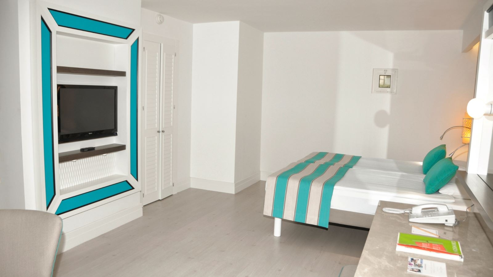 rooms-double-room-classic-dbl1