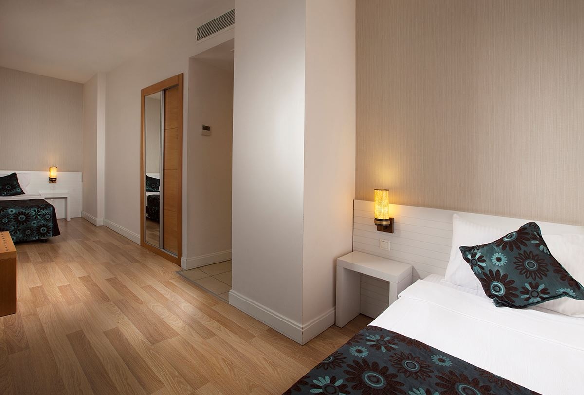 rooms-standard-large-room