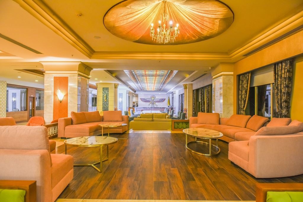 bars-sirius-lobby-bar