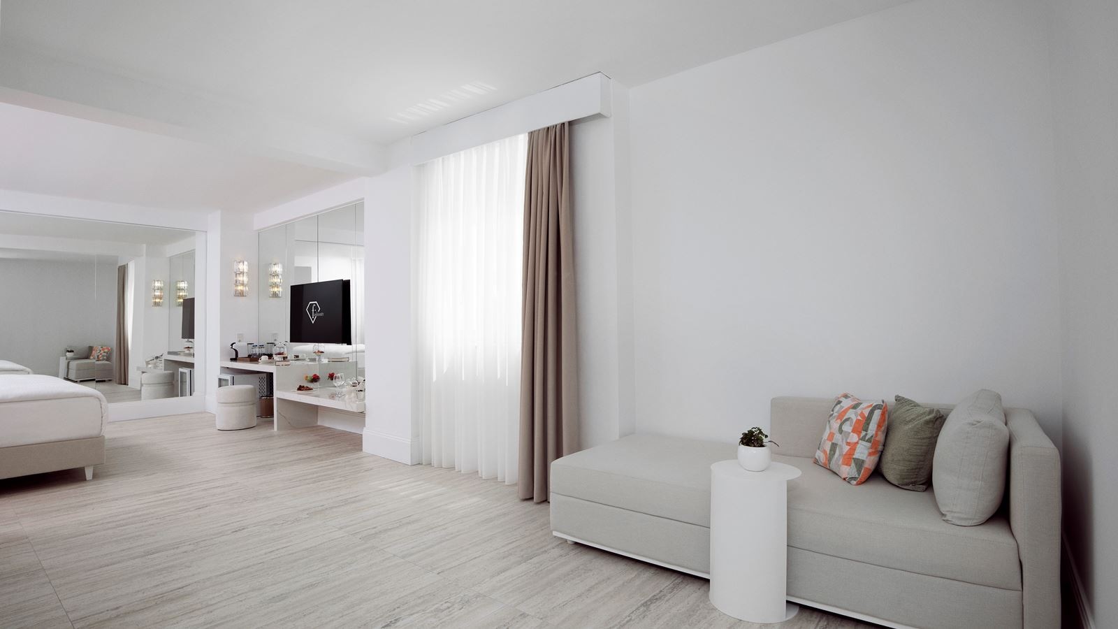 rooms-superior-room-mountain-view