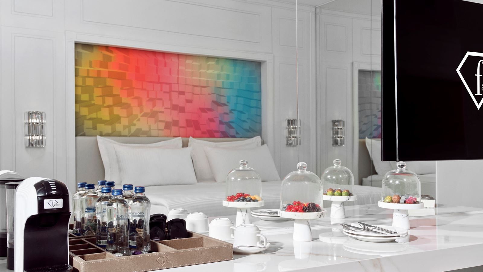 rooms-superior-room-land-view