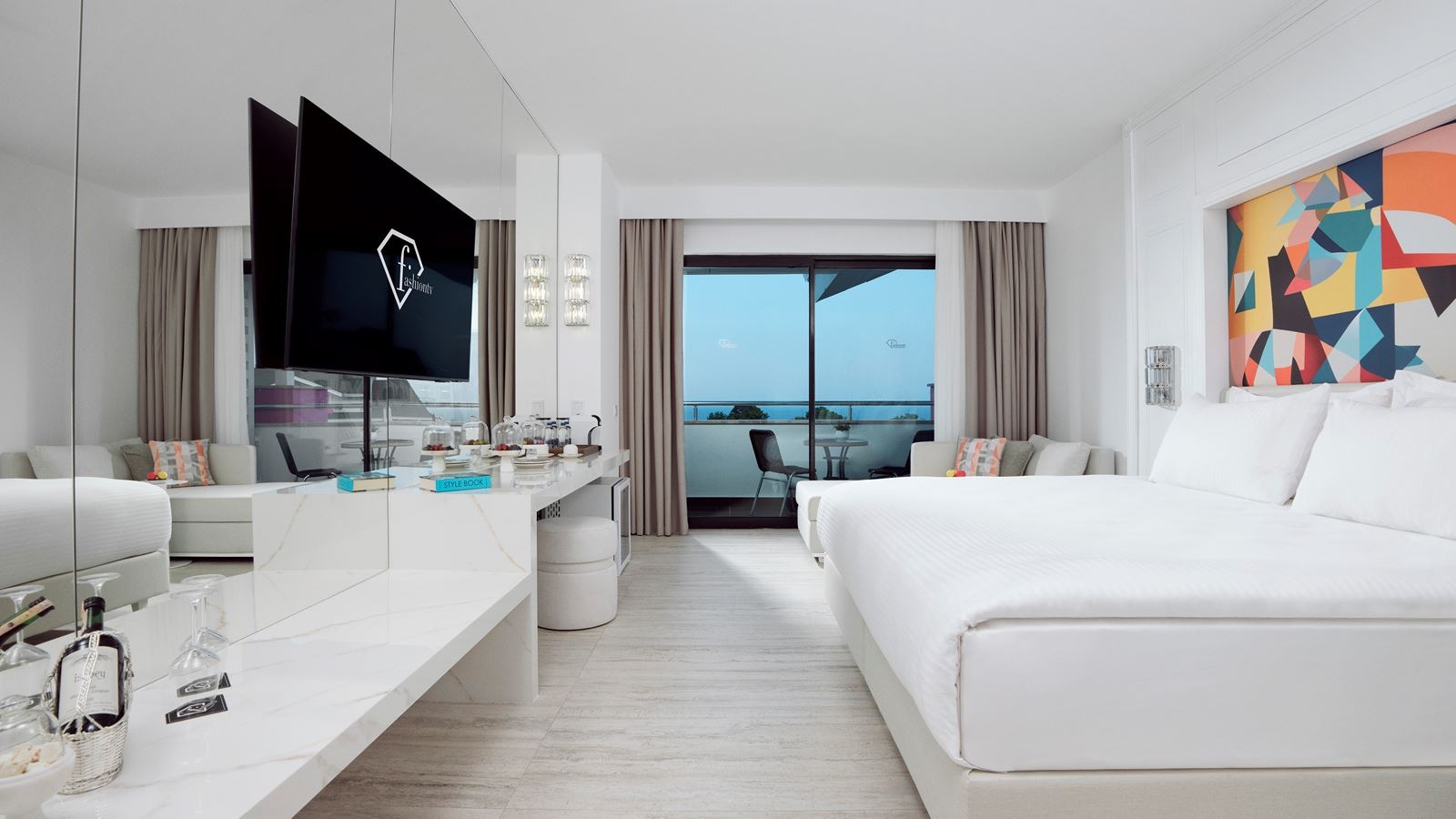 rooms-deluxe-room-sea-view