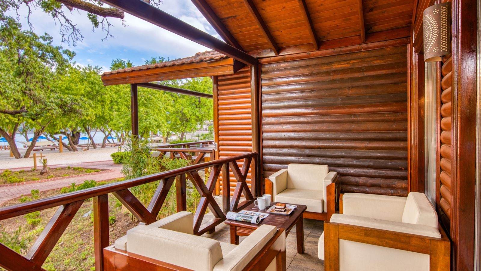 rooms-deluxe-suit-bungalow