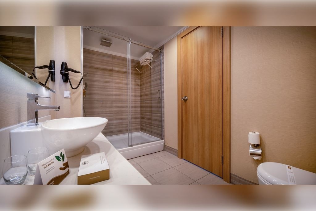 rooms-superior-room-sea-side-view