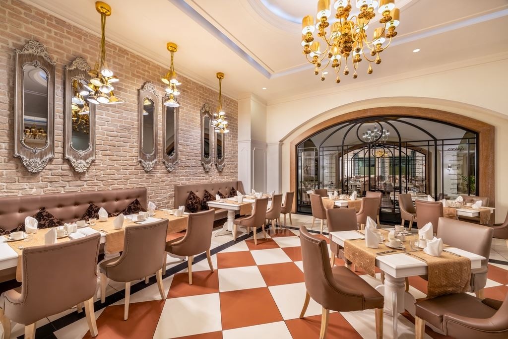 restaurants-restaurant