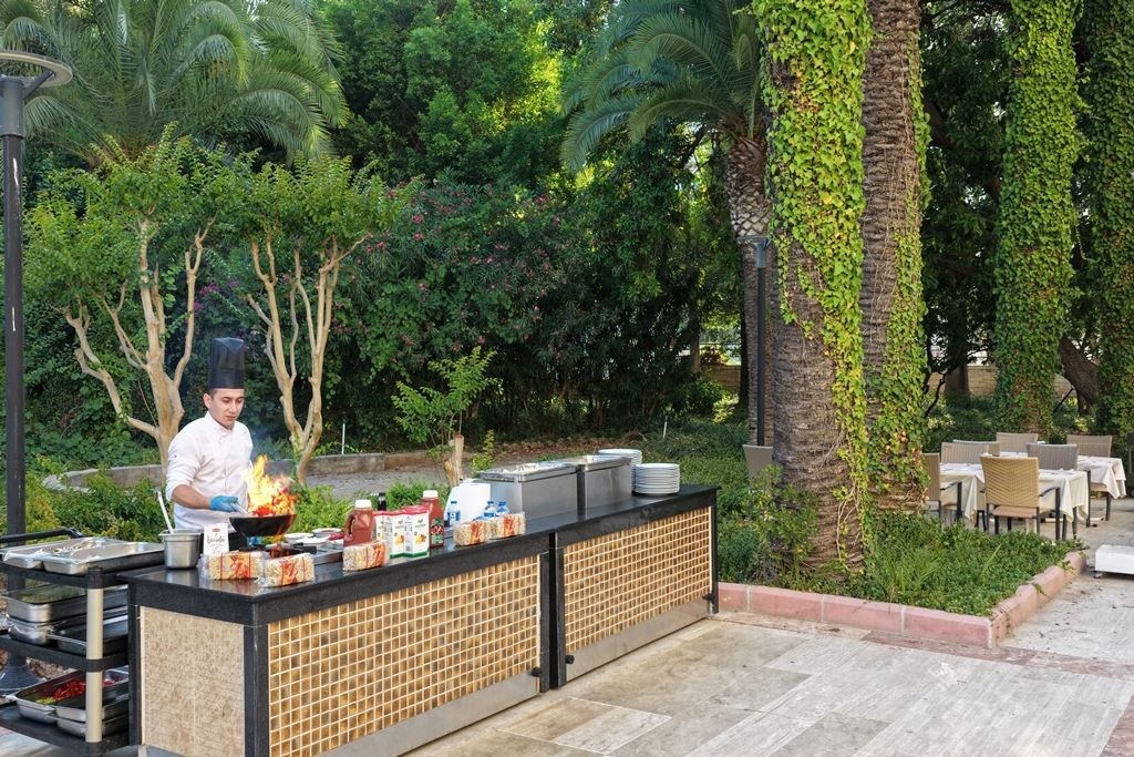 restaurants-falez-restaurant