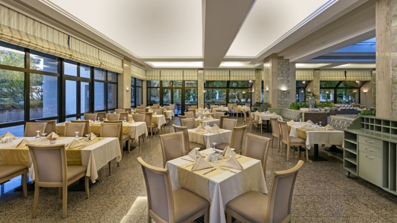 restaurants-falez-restaurant