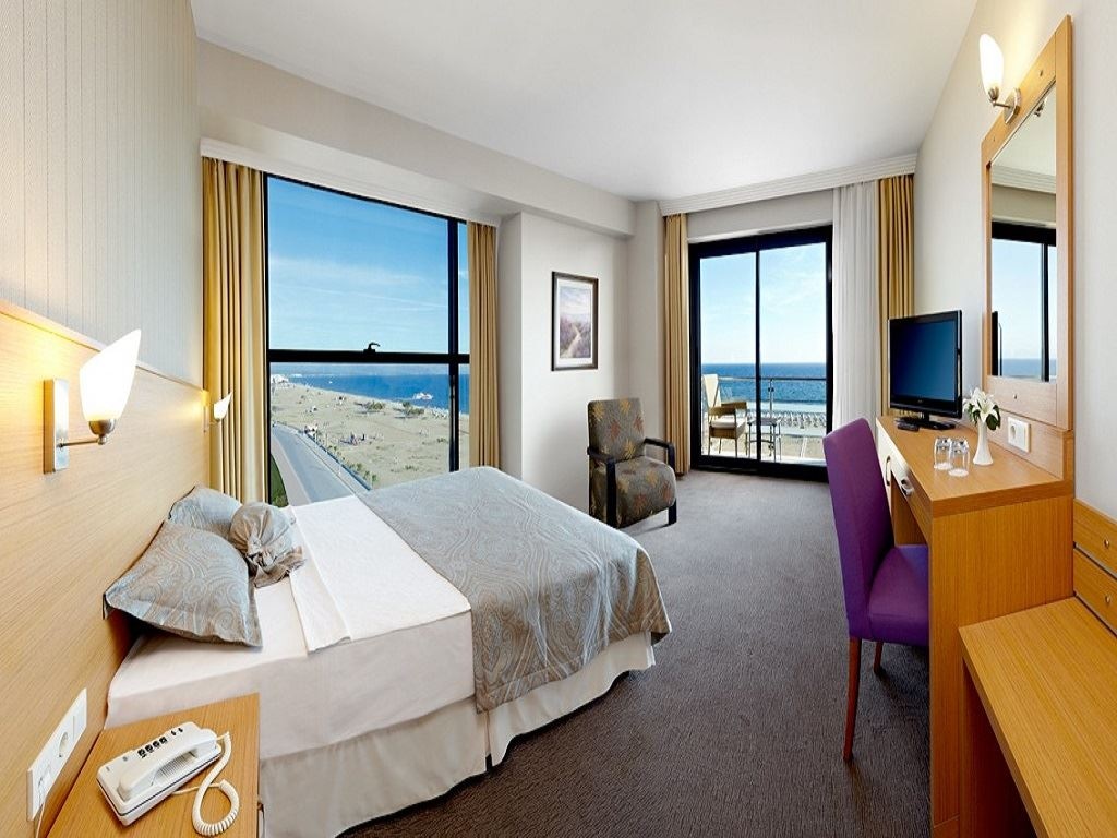 rooms-deniz-manzarali