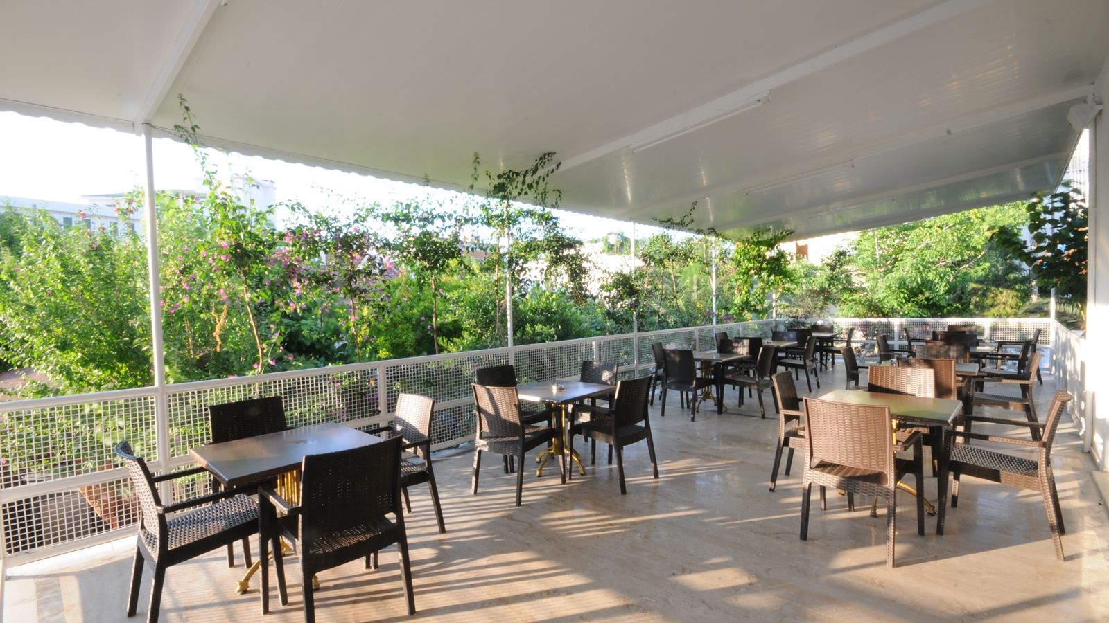 restaurants-main-restaurant