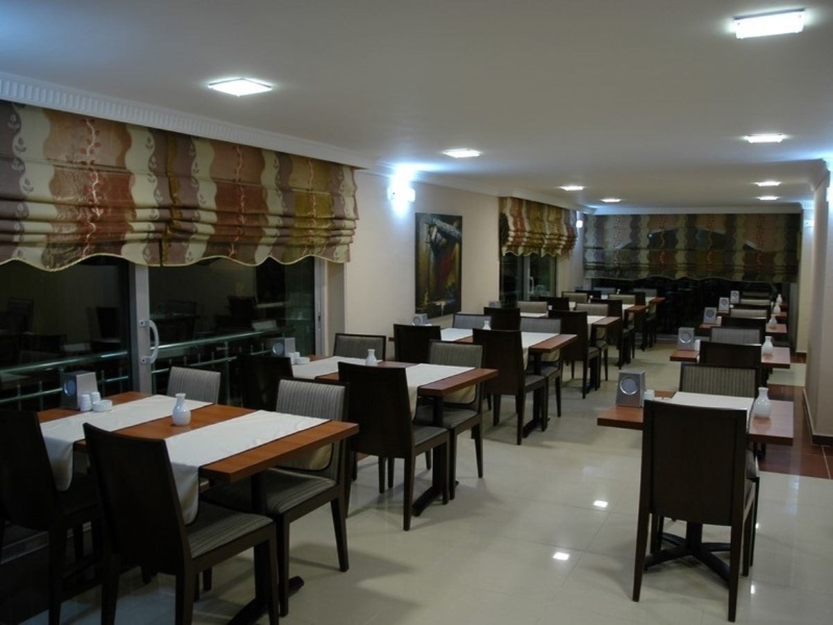 restaurants-main-restaurant