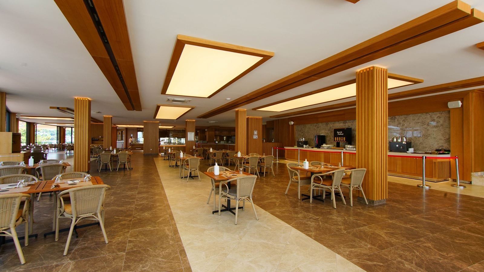 restaurants-main-restaurant