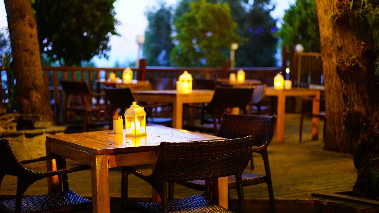 restaurants-tea-garden