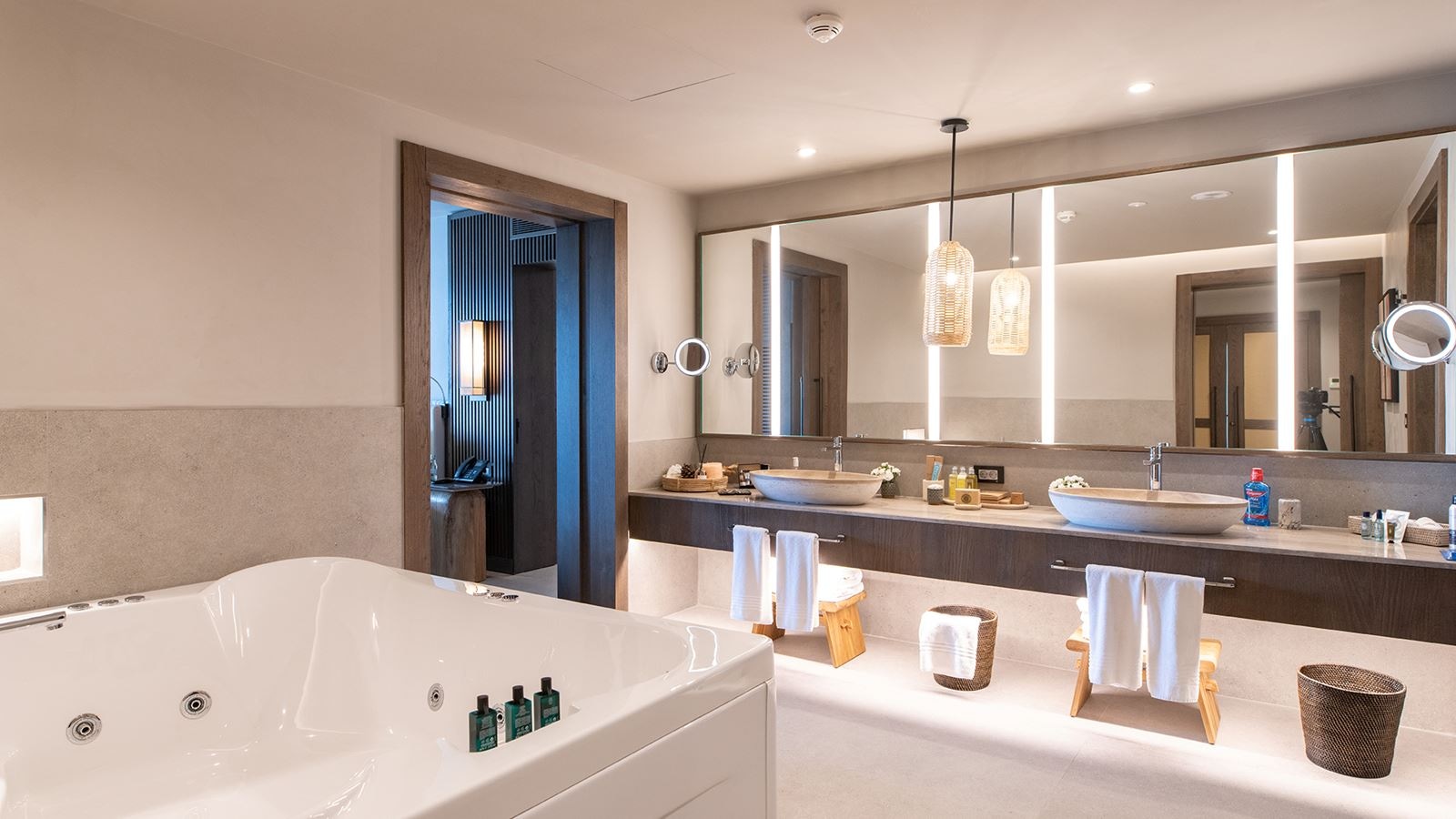 rooms-presidential-villa