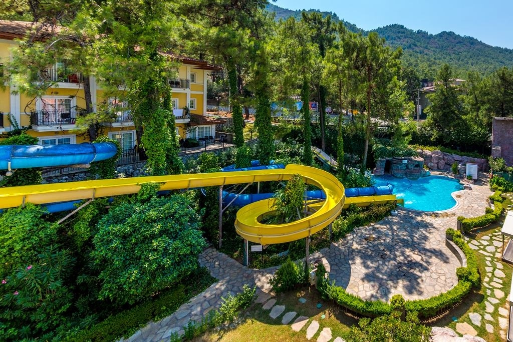 water-park-water-park