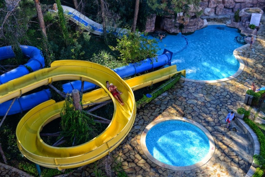 water-park-water-park