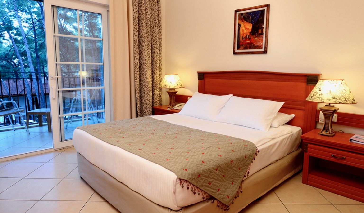 rooms-family-room-roh