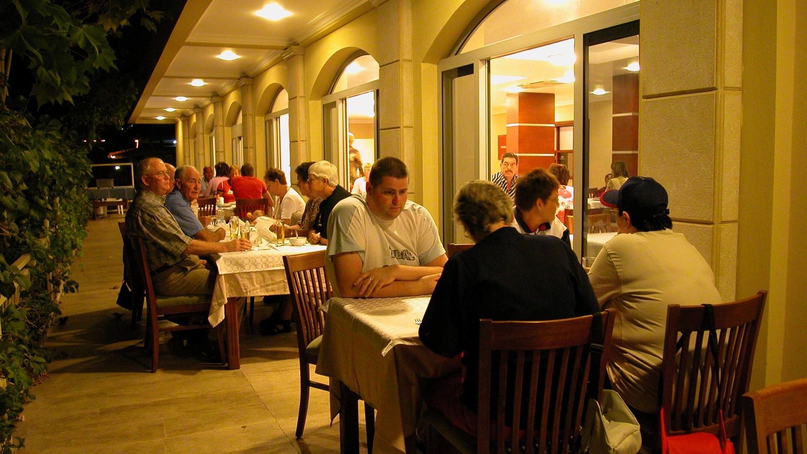 restaurants-main-restaurant