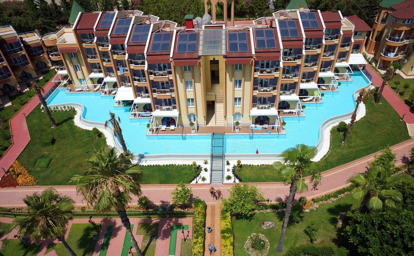 MARVIDA PALMERAS PASCHA HOLIDAY VILLAGE