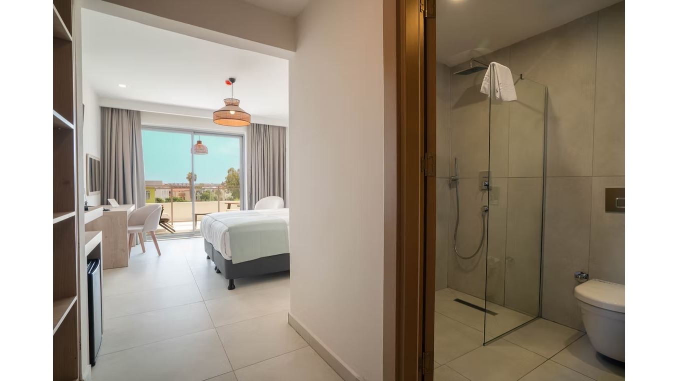 rooms-terrace-room