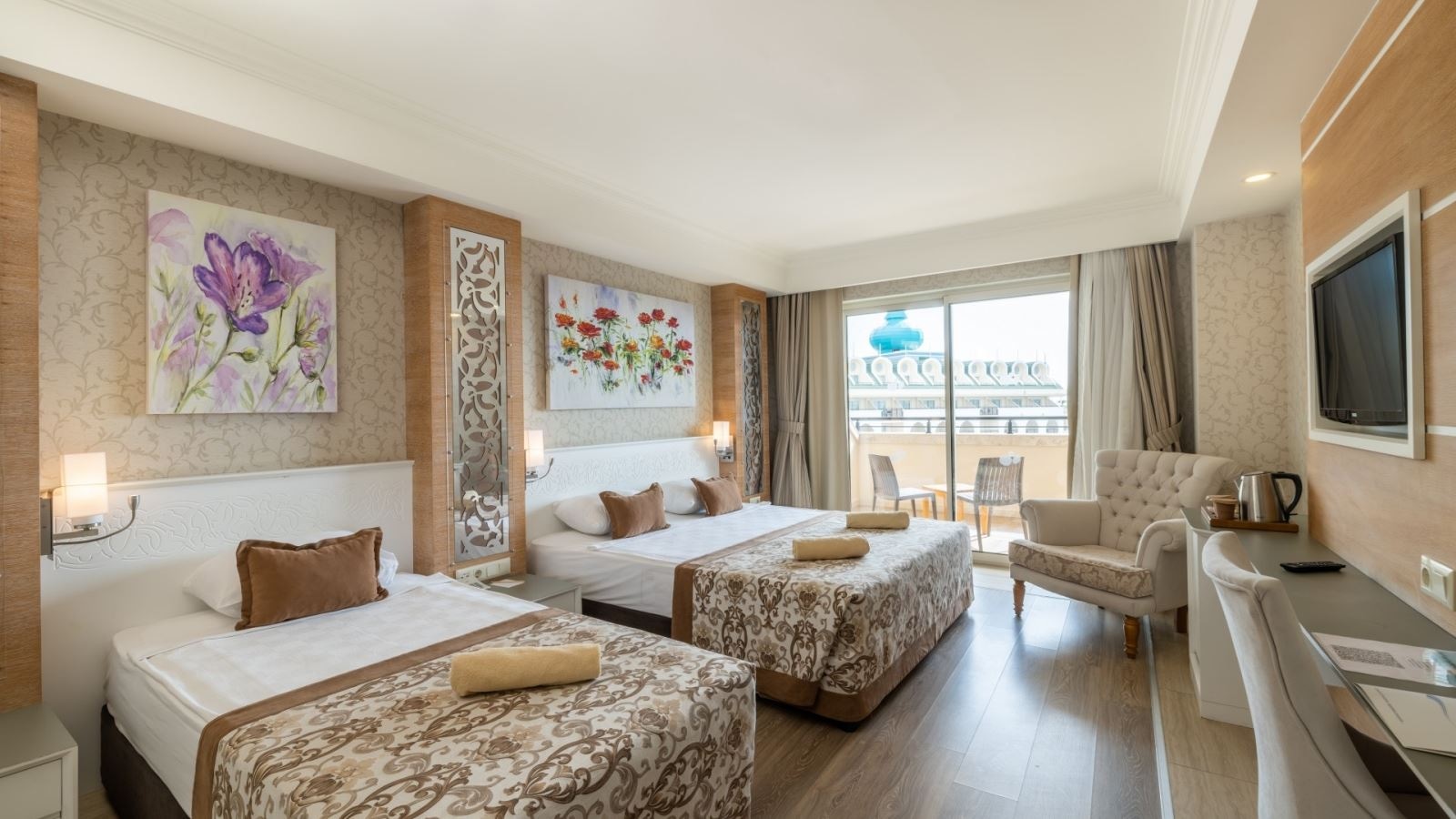 rooms-standard-room-land-view