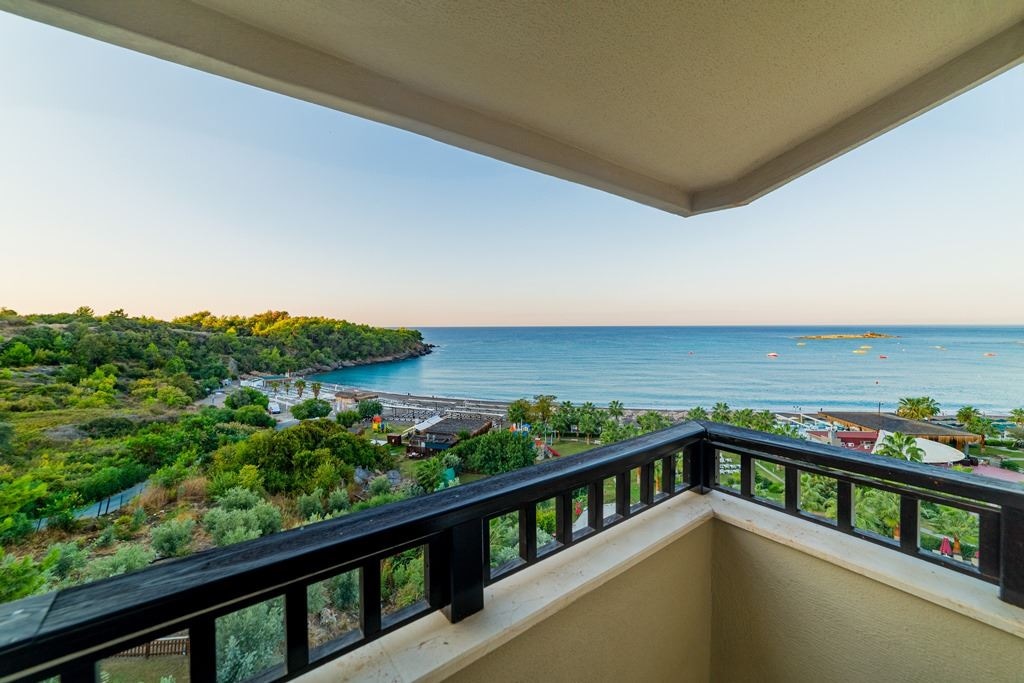 rooms-standard-room-main-building