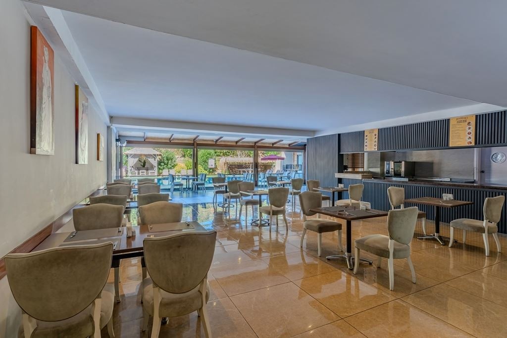 restaurants-main-restaurant