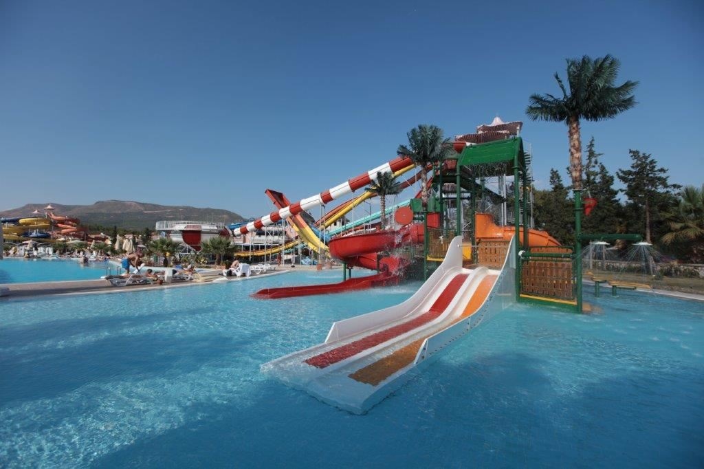 water-park-water-park