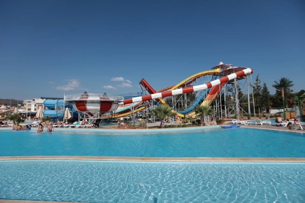 water-park-water-park