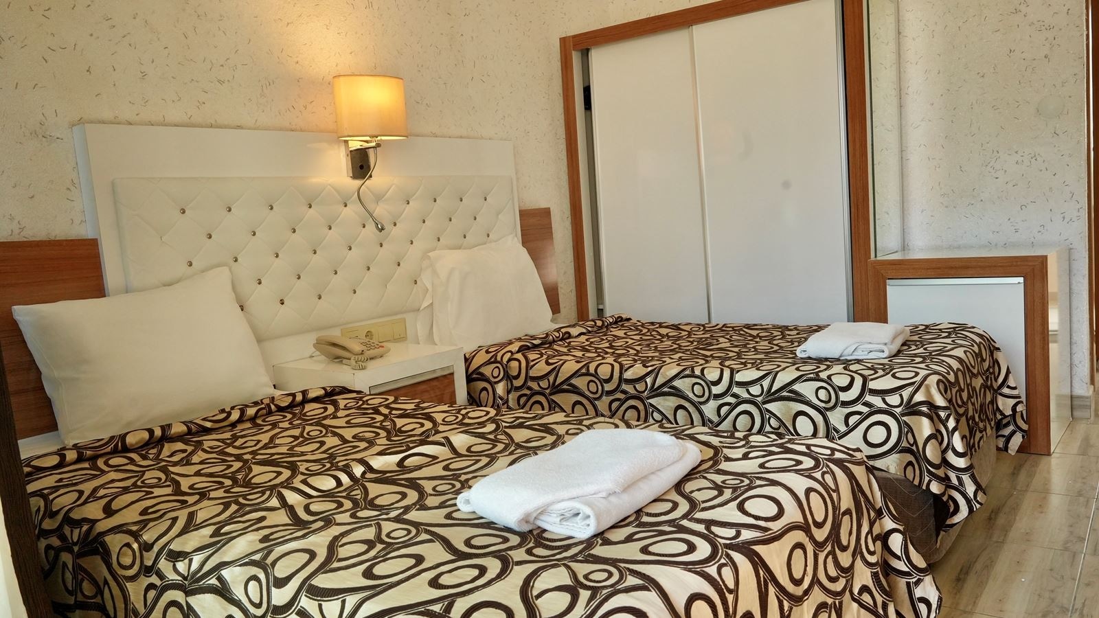 rooms-standart-room