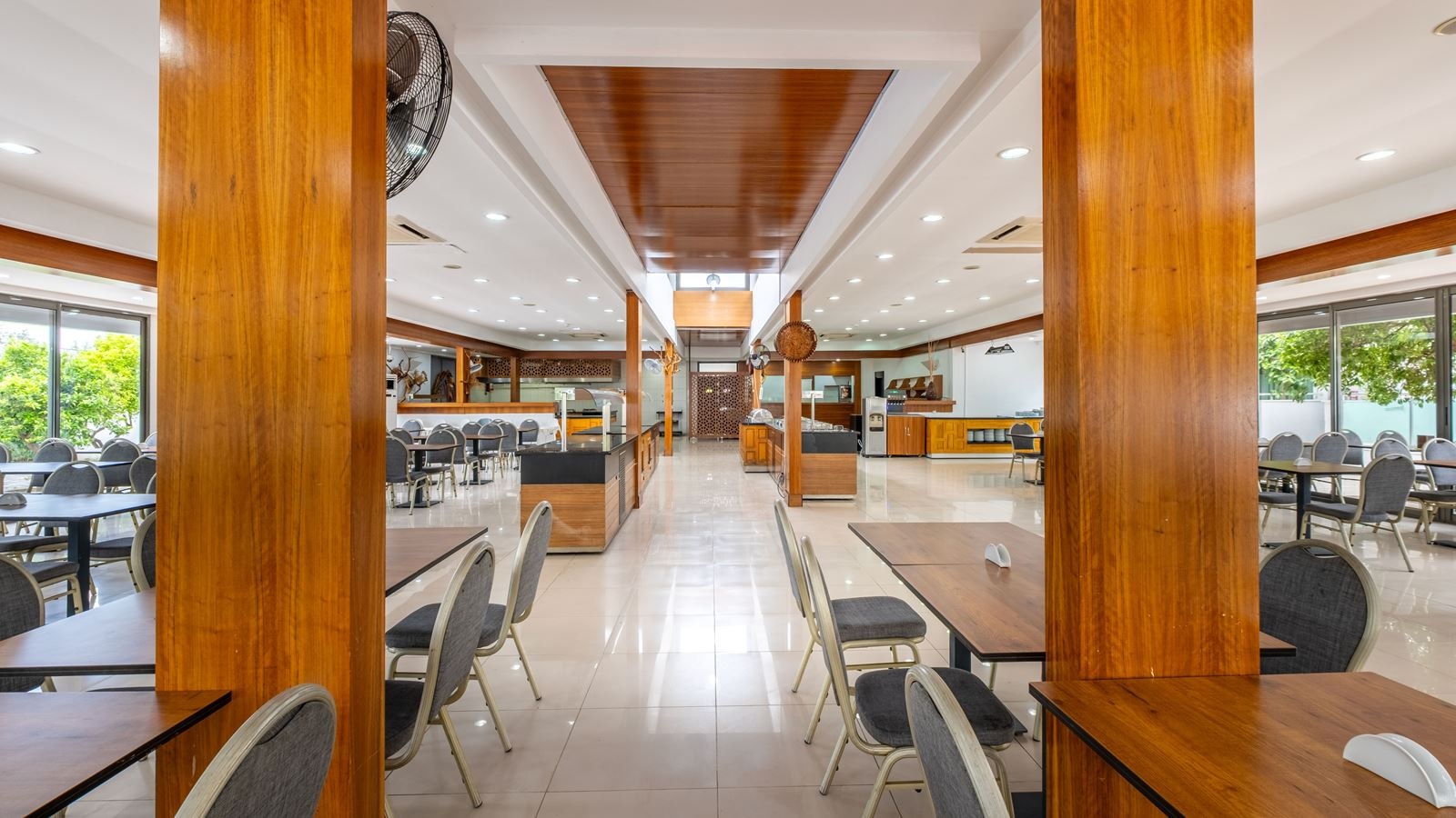 restaurants-main-restaurant