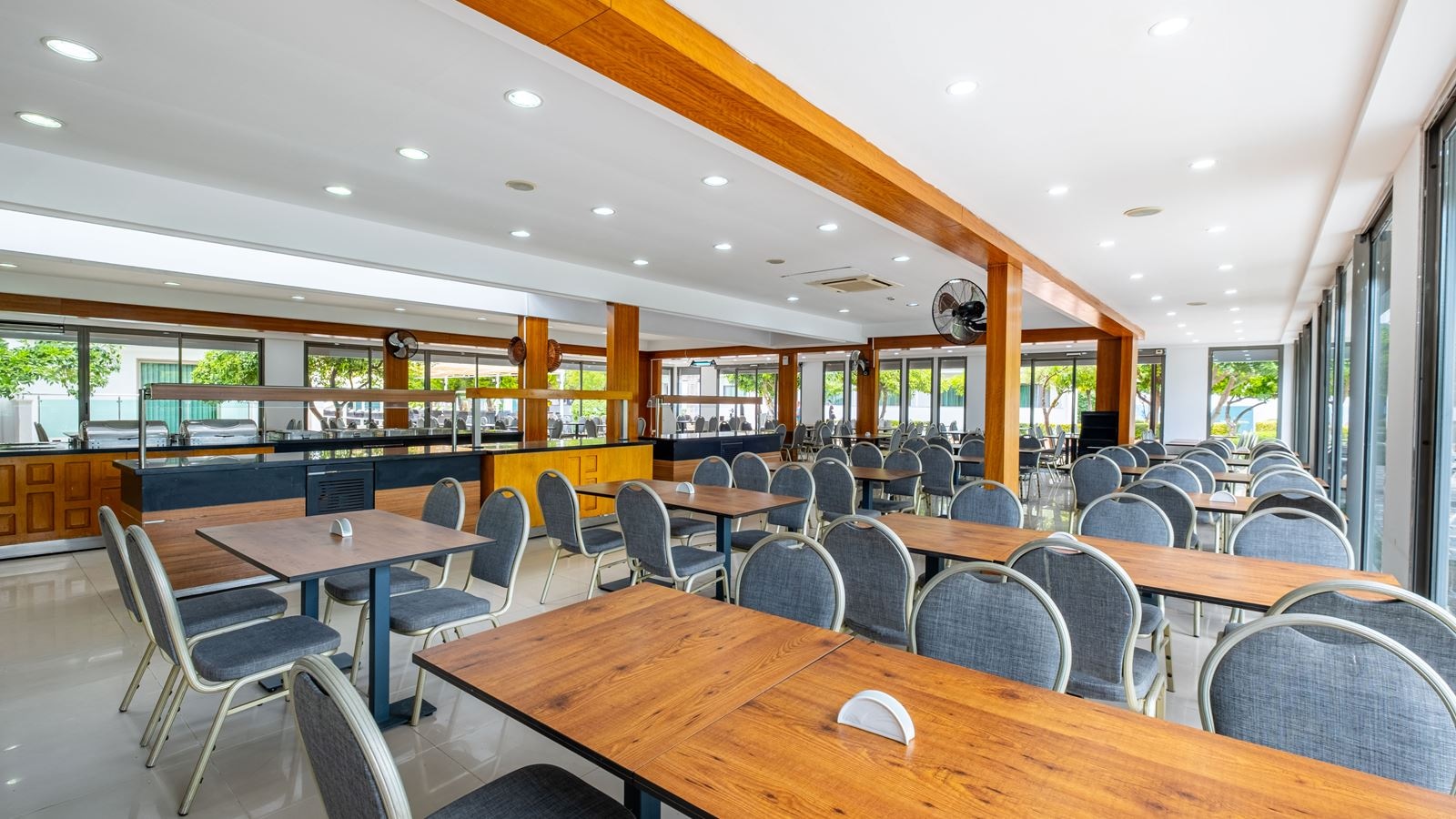 restaurants-main-restaurant