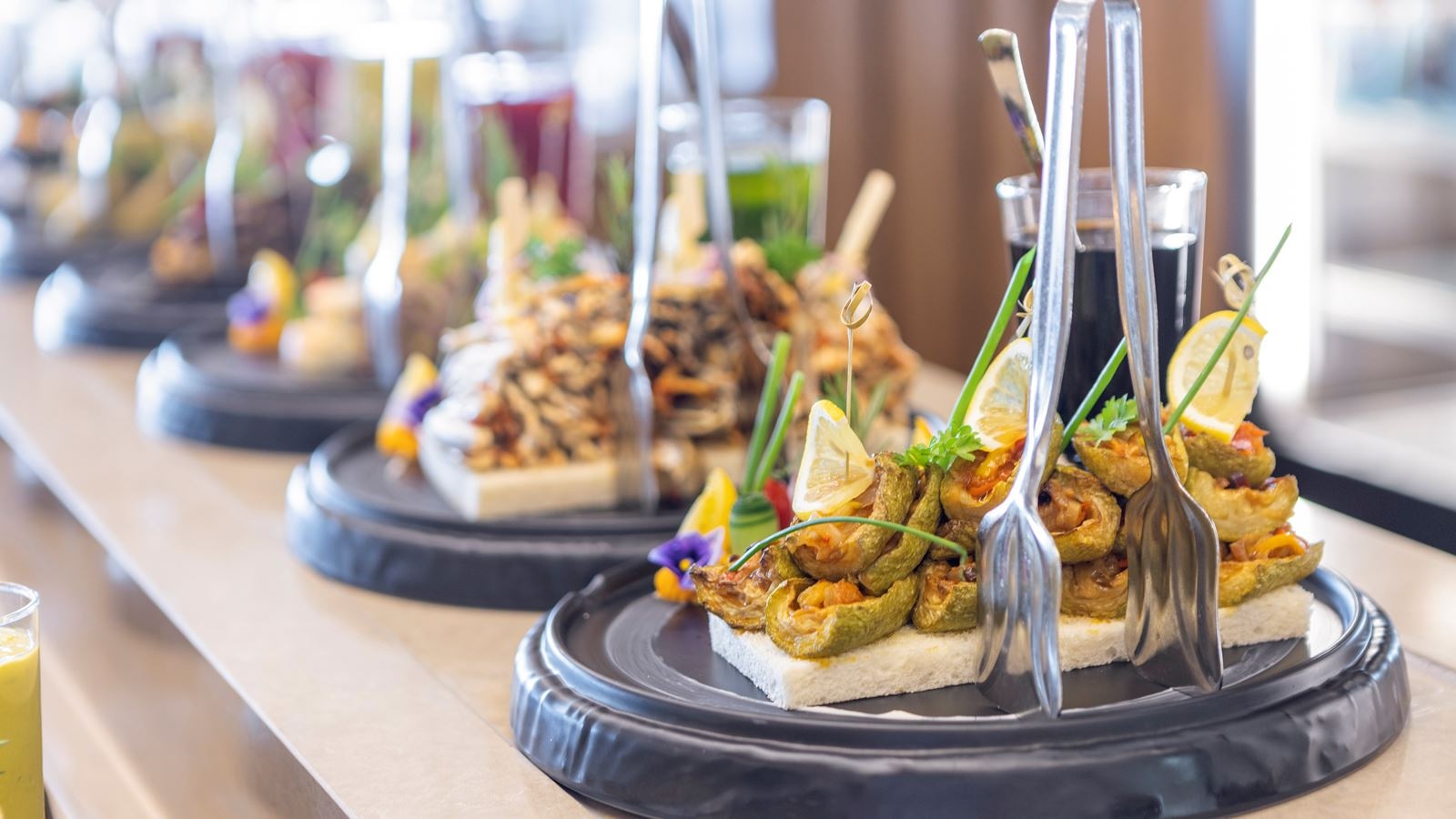 restaurants-vista-mare-ana-restoran