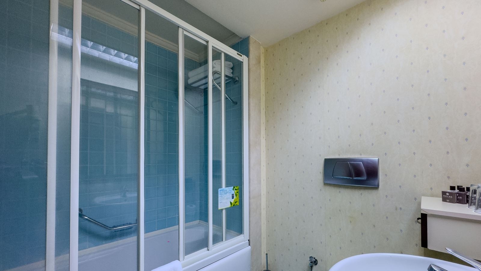 rooms-promo-room-with-balcony