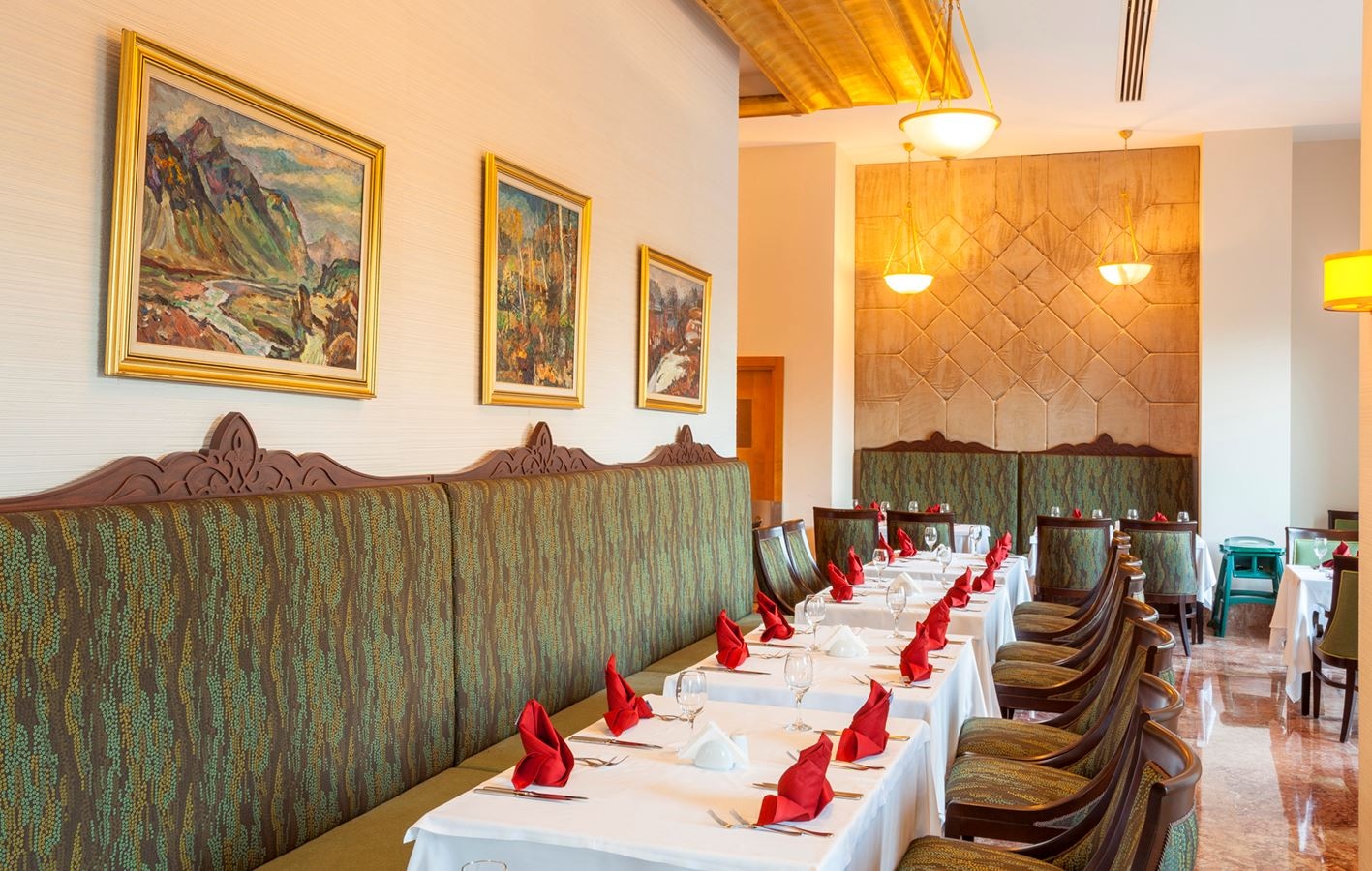 restaurants-main-restaurant