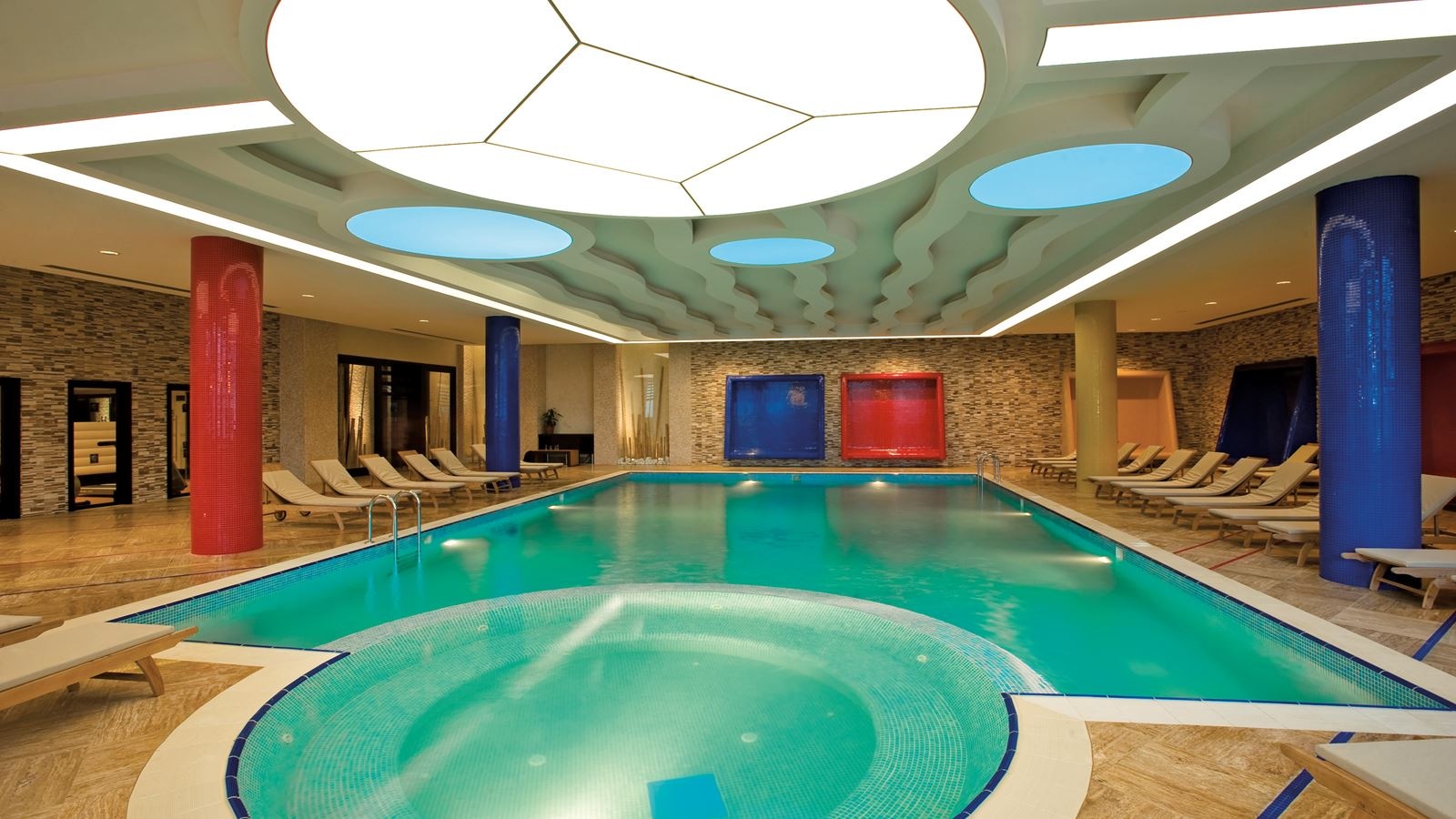 pools-indoor-pool