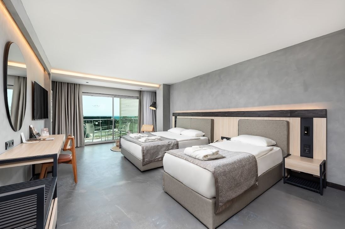 rooms-superior-sea-view-junior-suite