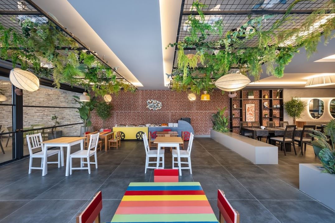 restaurants-main-restaurant