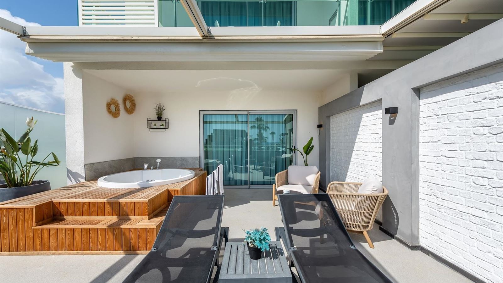 rooms-premium-signature-room