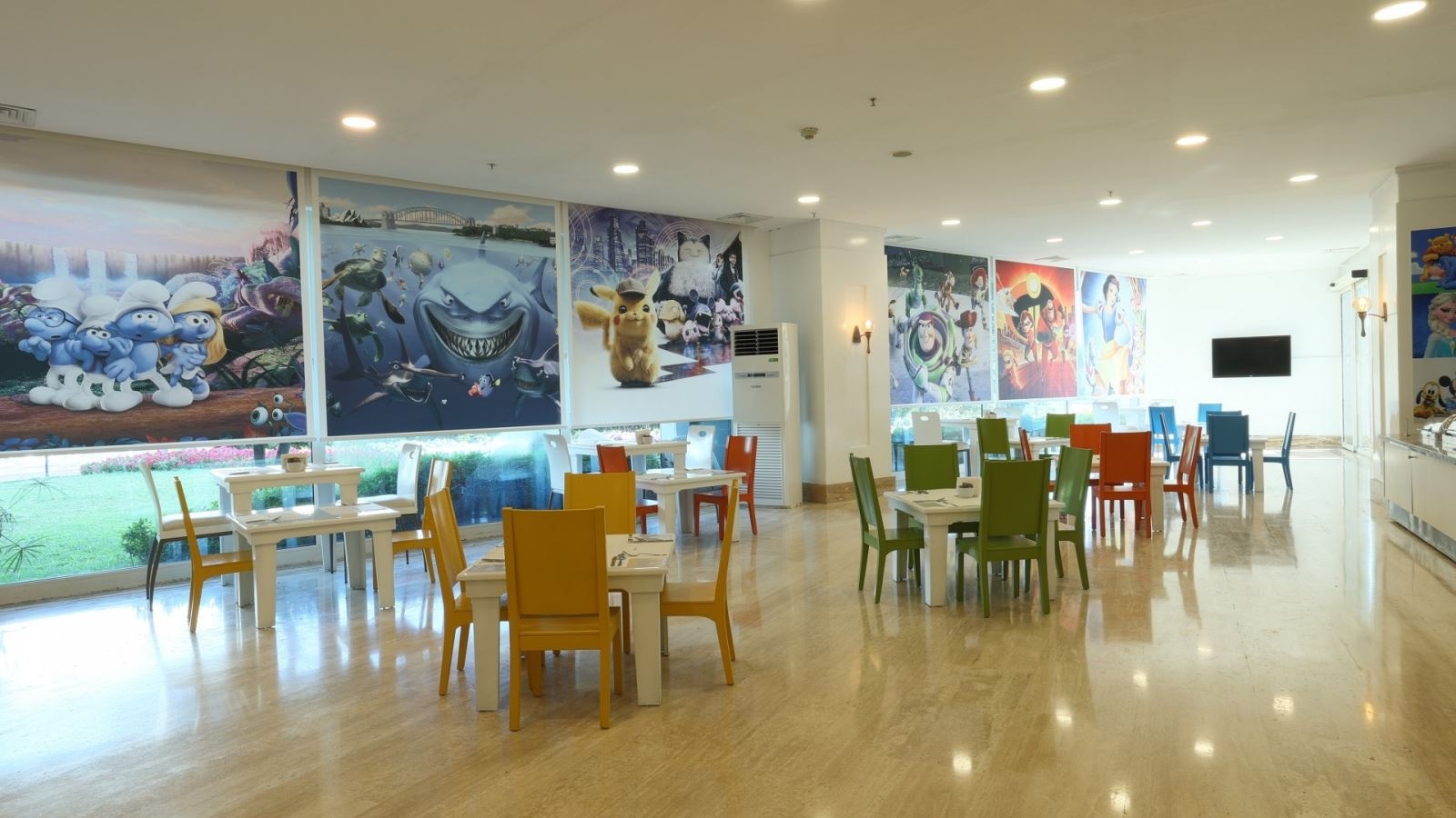 restaurants-admiral-restaurant