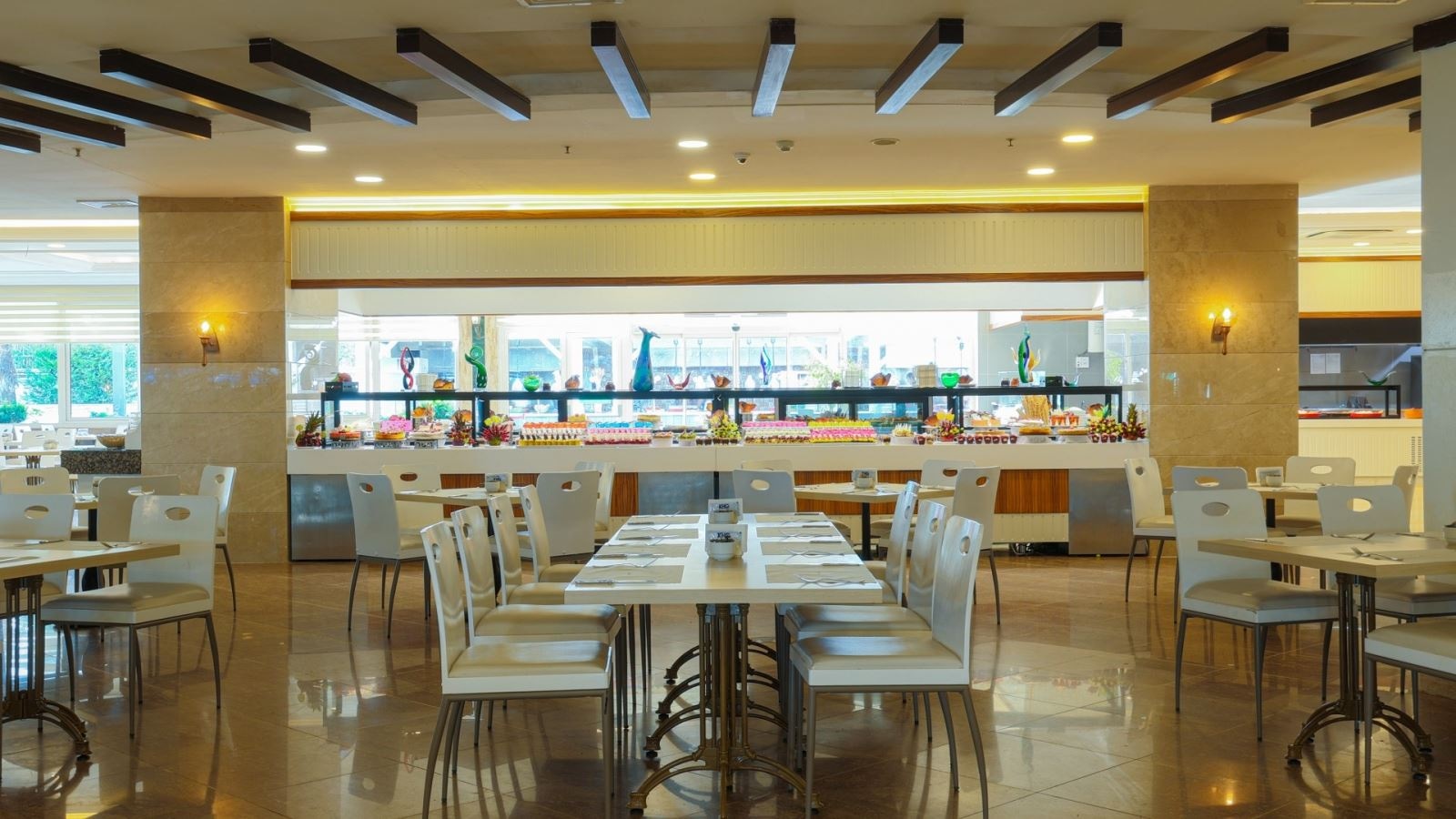 restaurants-admiral-restaurant